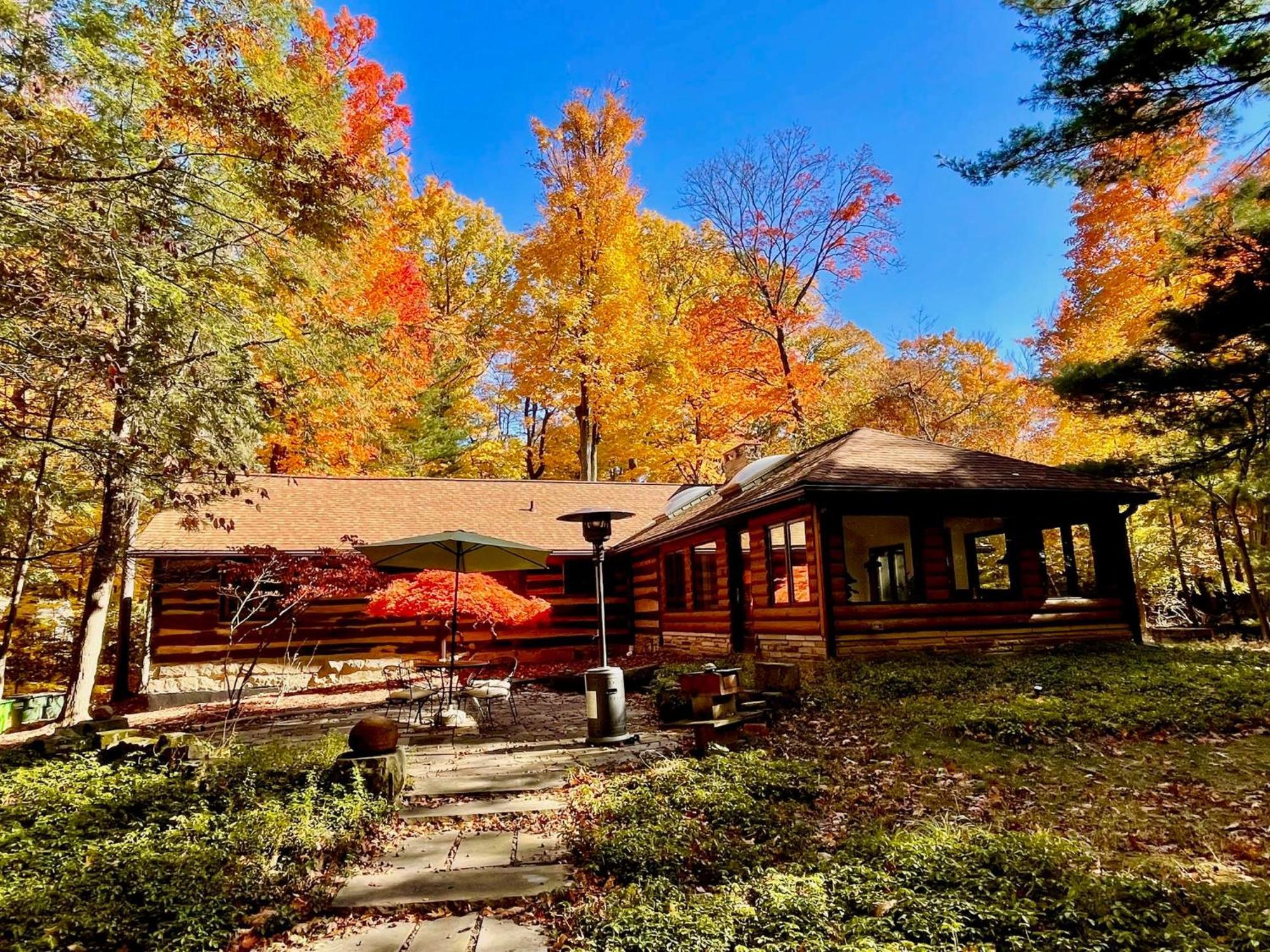 Log Cabin - Natures Oasis - Fire Pit & Gazebo Cleveland Eksteriør bilde