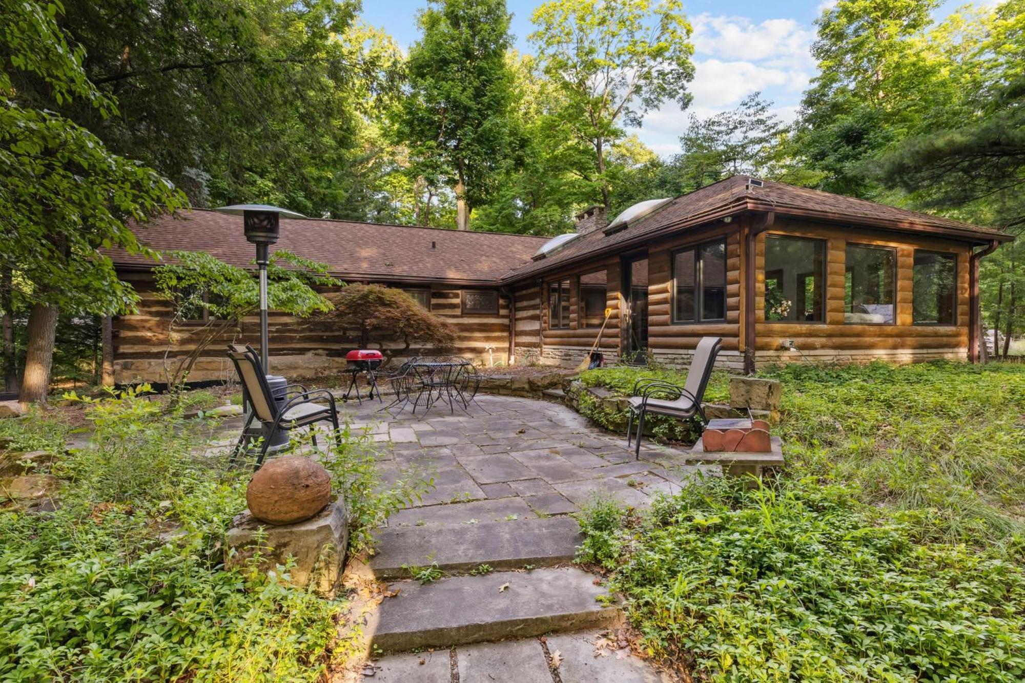 Log Cabin - Natures Oasis - Fire Pit & Gazebo Cleveland Eksteriør bilde